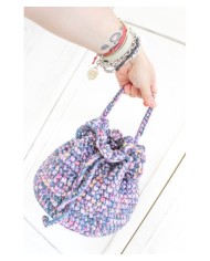 Multicolor knitted bag