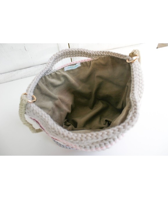 Drawstring handbag