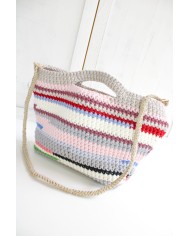 Drawstring handbag