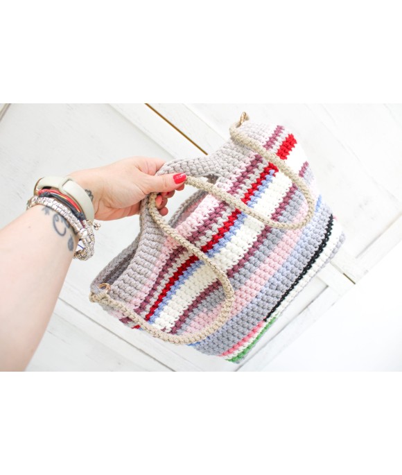 Drawstring handbag